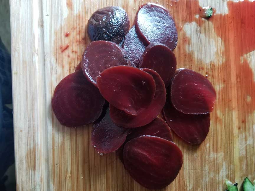 Cut beets for pickling