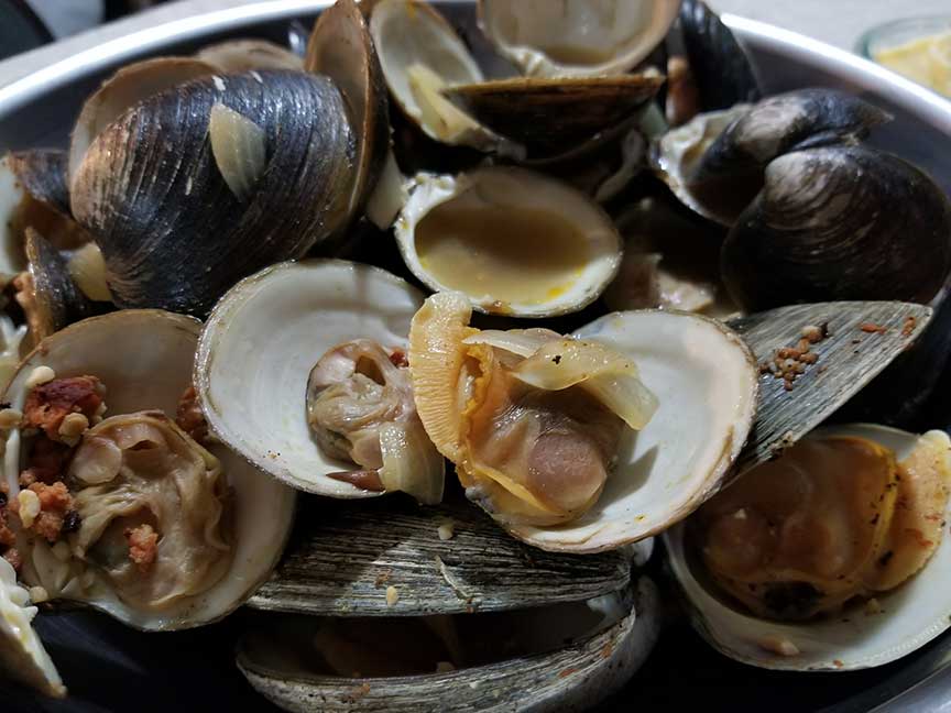 Chorizo with mussels and clams